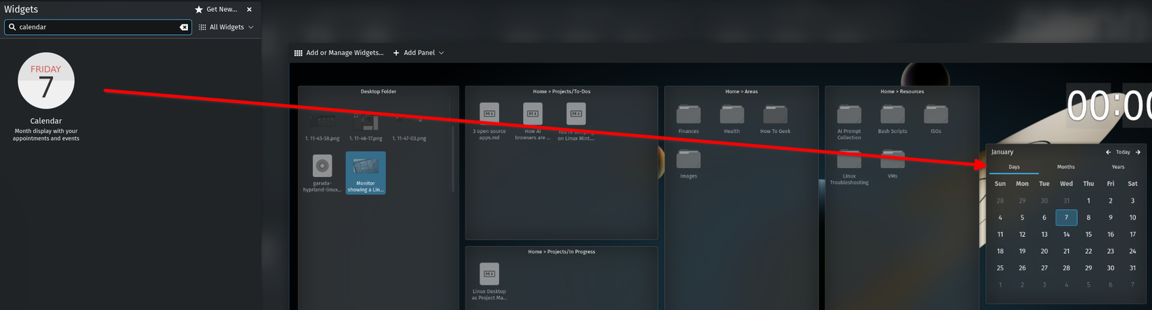 KDE Plasma Calendar widget.