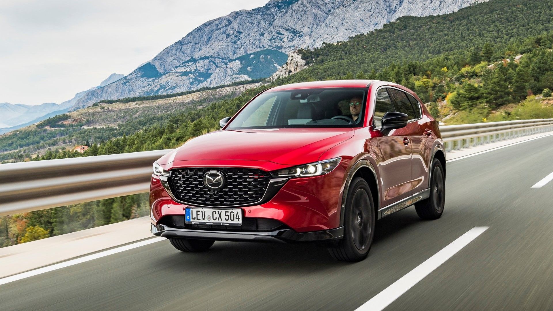 Front 3/4 shot of a 2023 Mazda CX-5