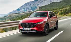 Front 3/4 shot of a 2023 Mazda CX-5