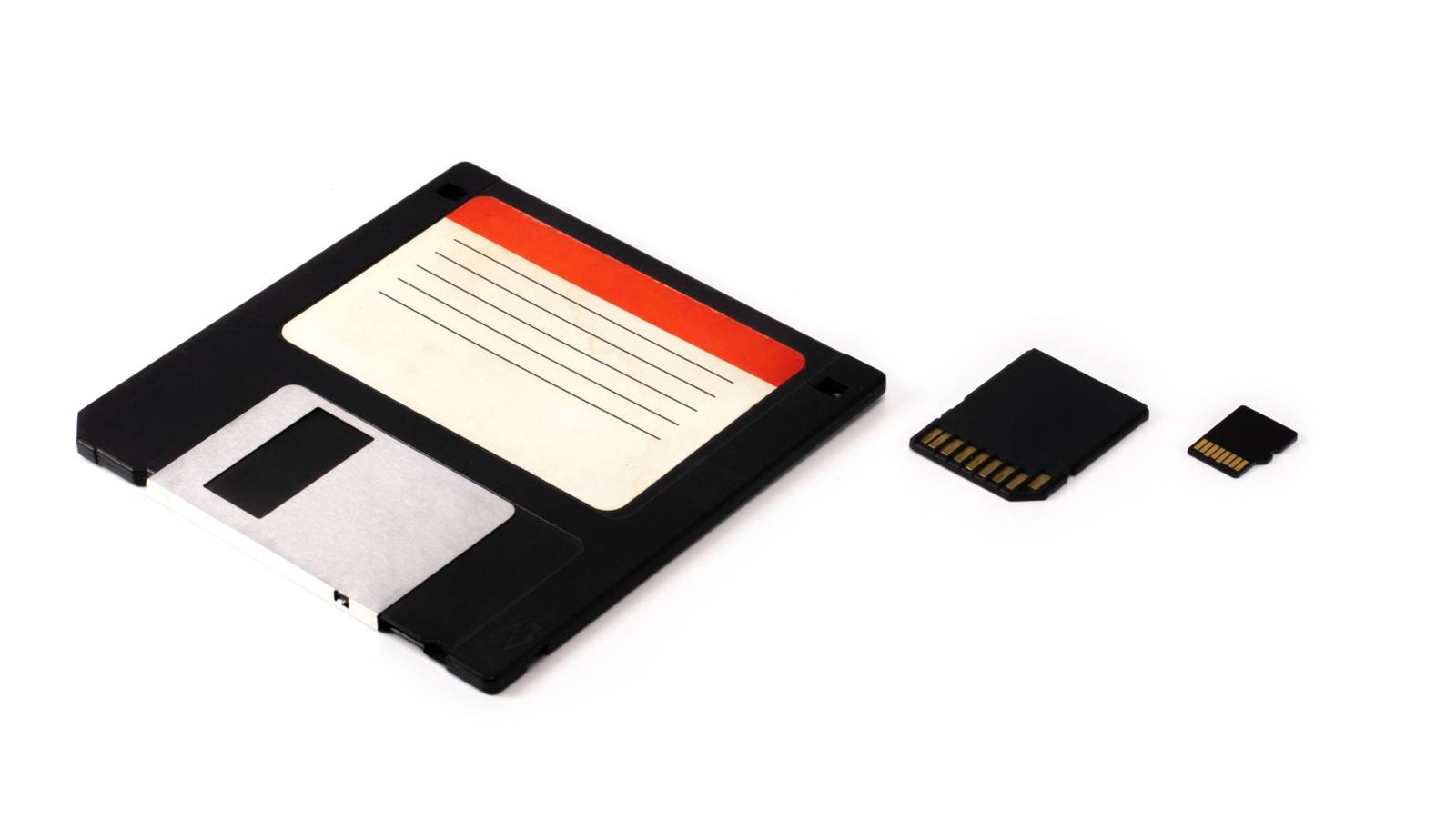 MicroSD Express cards could be the modern floppy drive for PCs