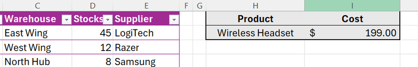 Le coût d'un casque sans fil est restitué dans un Excel grâce à des menus déroulants et une formule INDEX-MATCH.