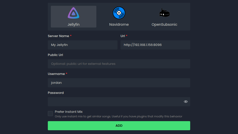 La pantalla de inicio de sesión de Feishin.