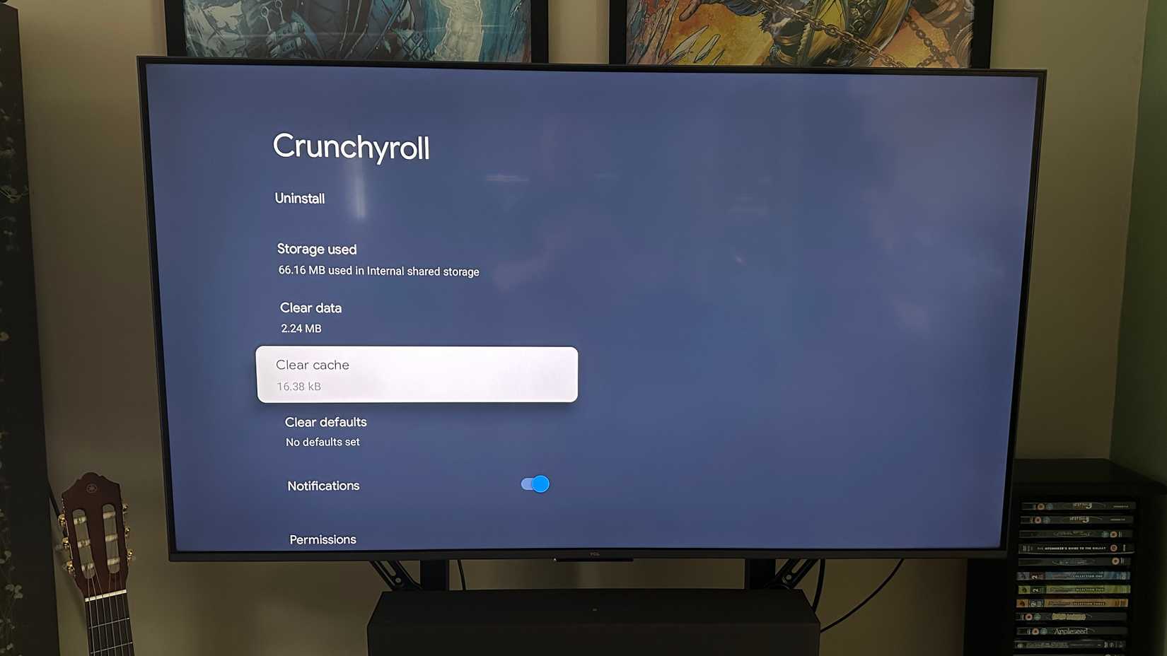Экран очистки кэша приложения на Google TV.