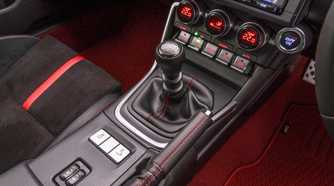 Close up of the manual shifter in a 2022 Toyota GR86