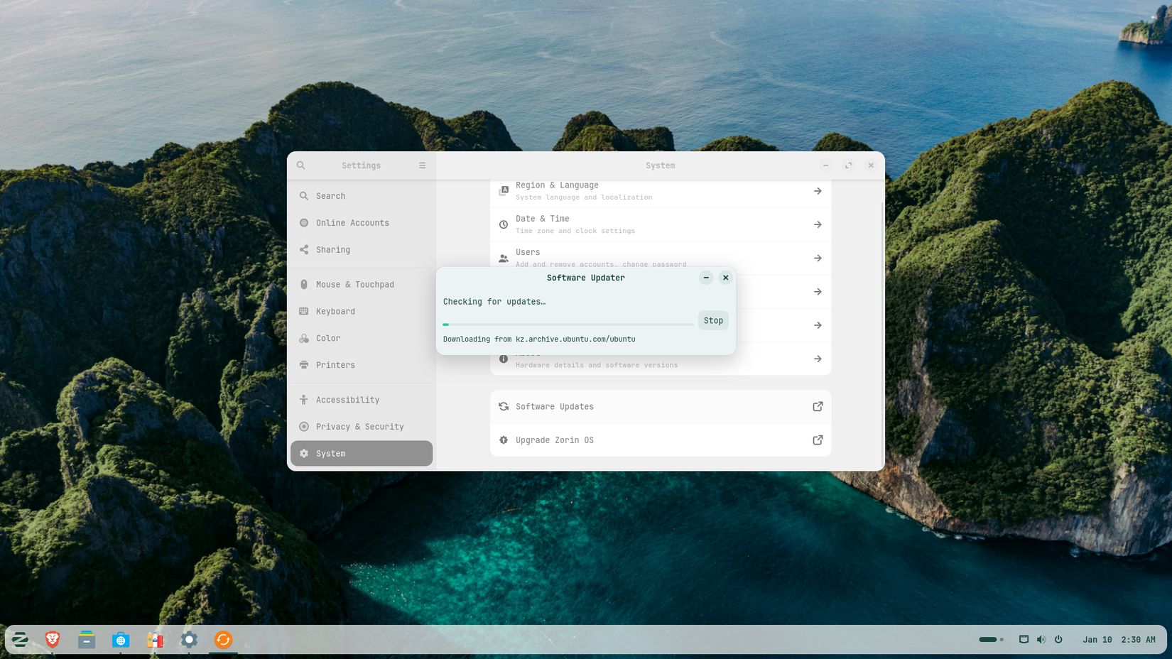Updating ZorinOS with the built-in GUI utility.