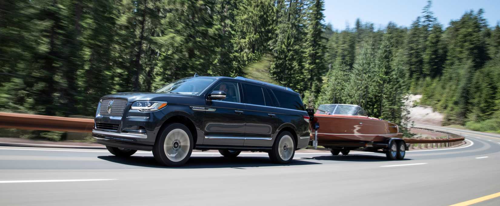 2022 Lincoln Navigator Flight Blue Reserve