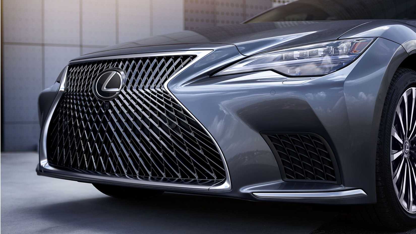 Close-up shot of the front end of a gray 2025 Lexus LS 500.