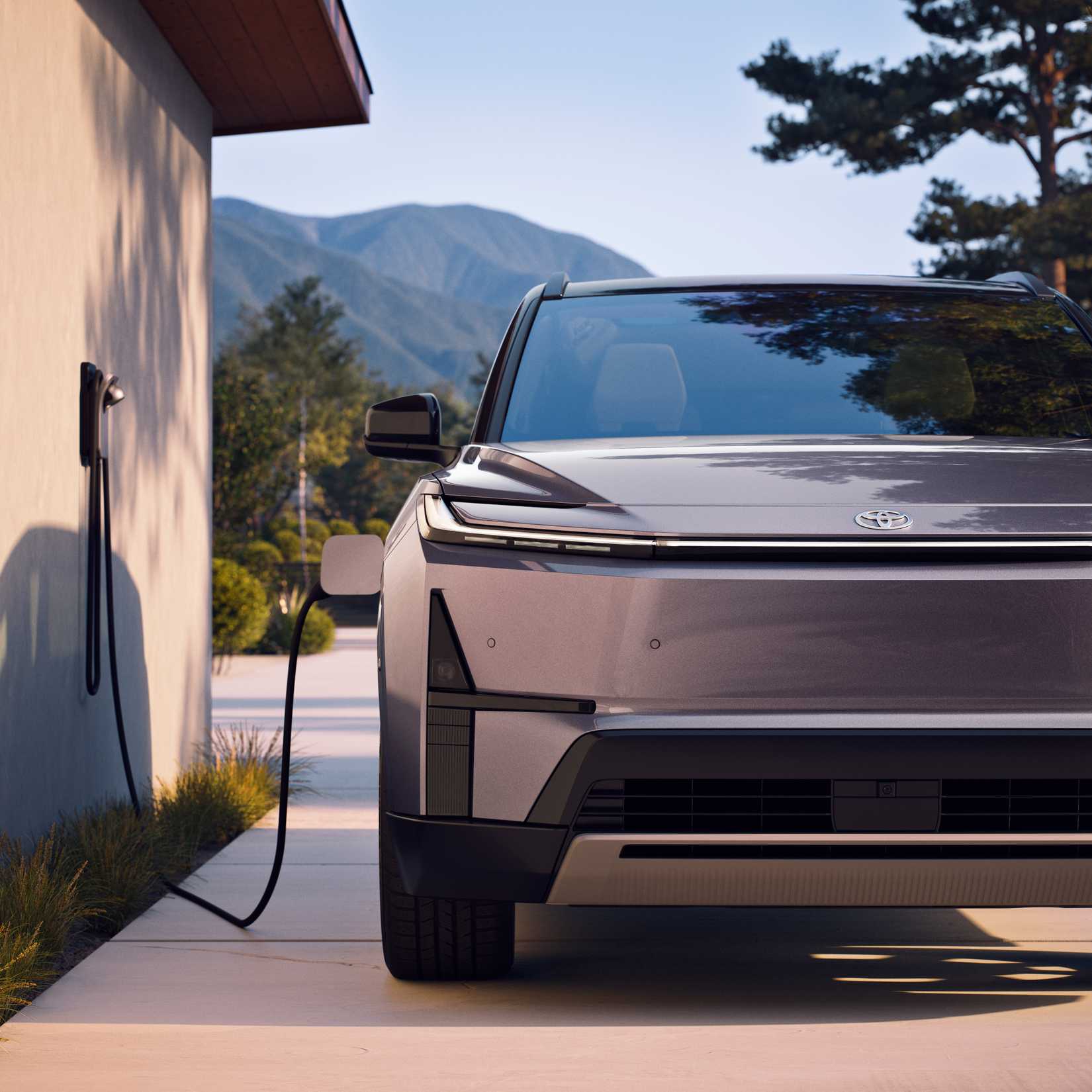 2027 Toyota Highlander Limited в цвете Spellbound.