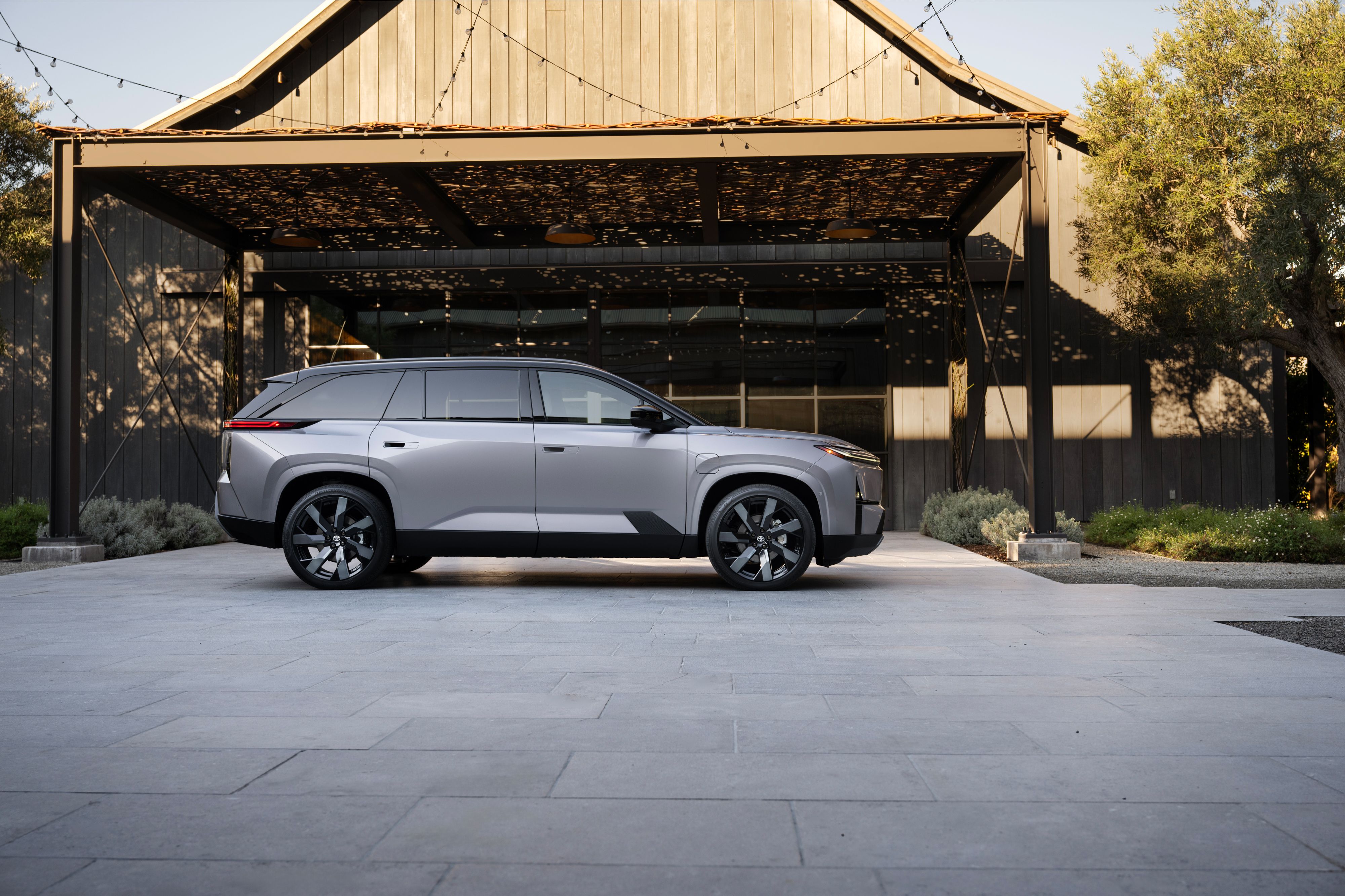 2027 Toyota Highlander EV revealed: 18 cupholders and Tesla-style charging