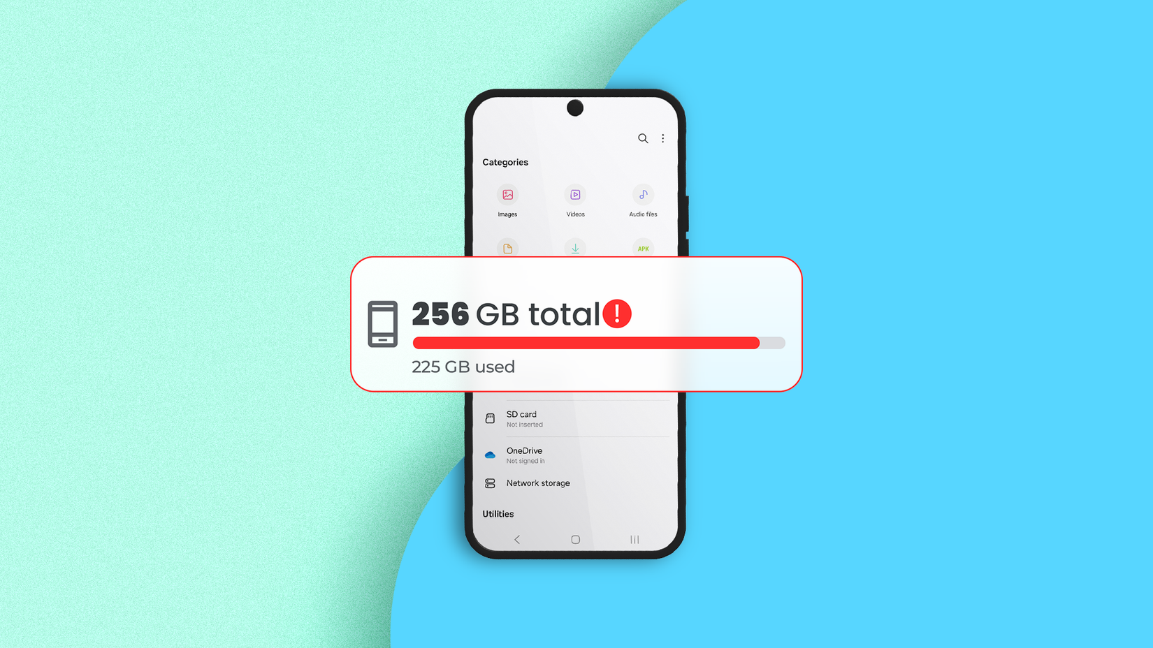 Écran du smartphone avec avertissement de mémoire rouge affichant 225 Go sur un total de 256 Go.