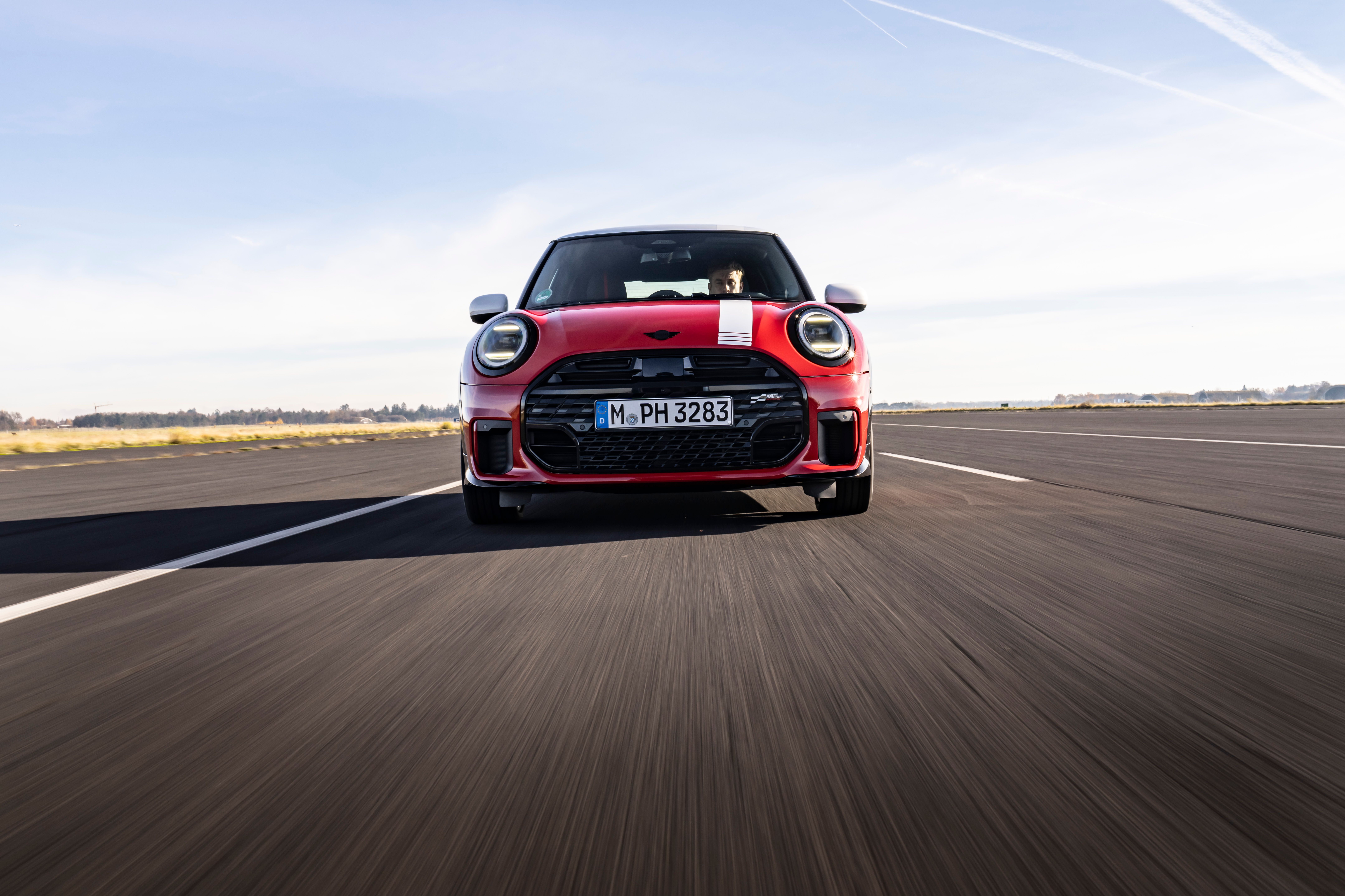 The giant killer returns: MINI debuts 1965 Victory Edition JCW