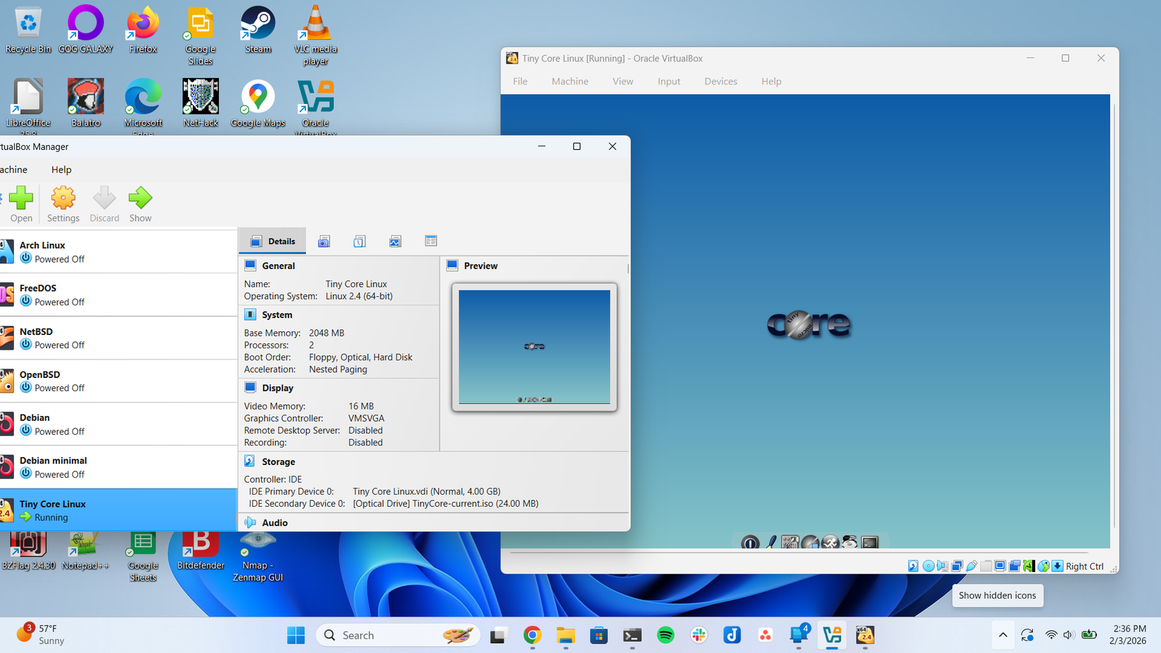 Tiny Core Linux работает в VirtualBox под Windows.