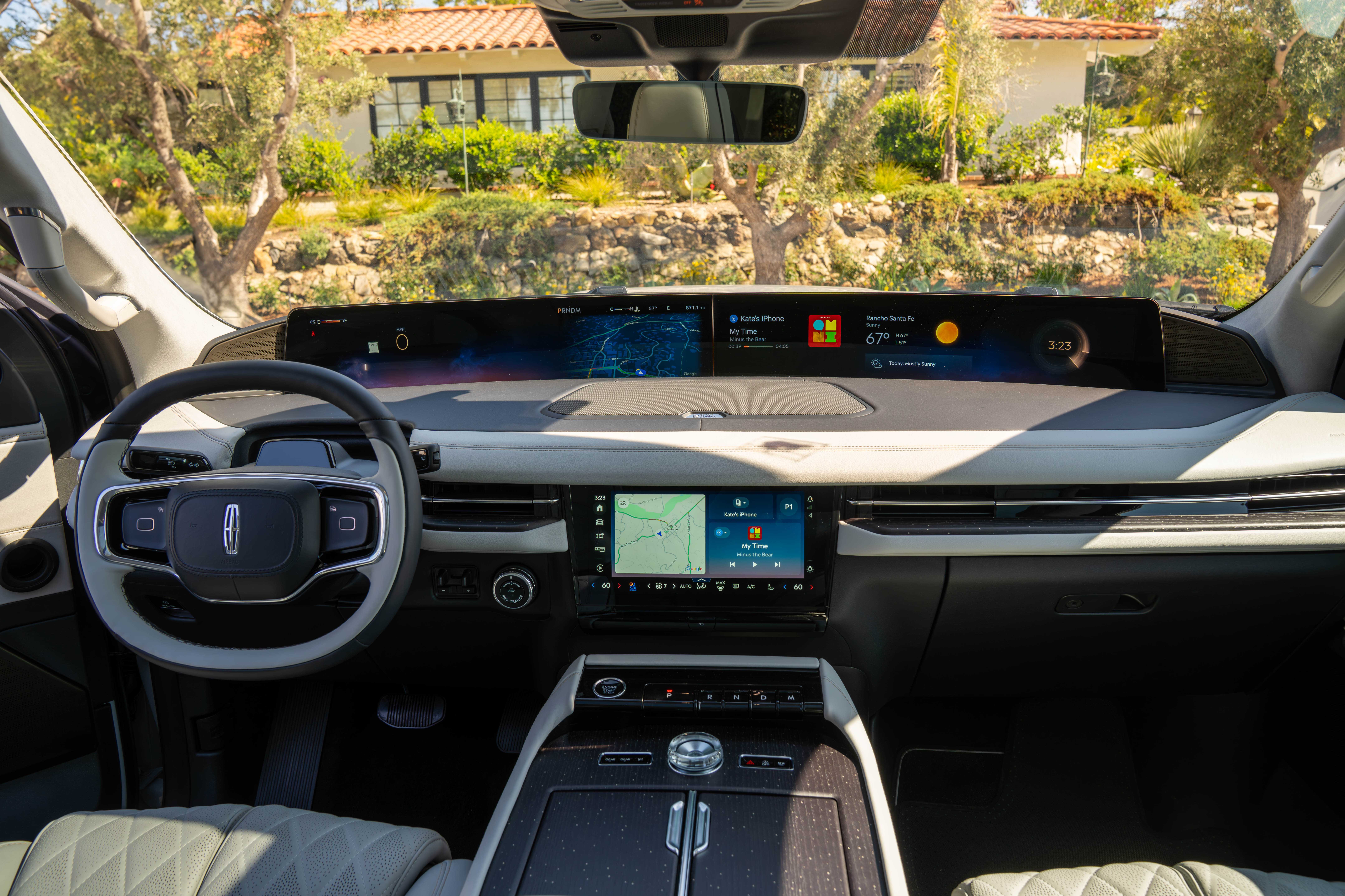 Linkan Vnja Lincoln’s $100K spa on wheels: Inside the redesigned 2026 Navigator