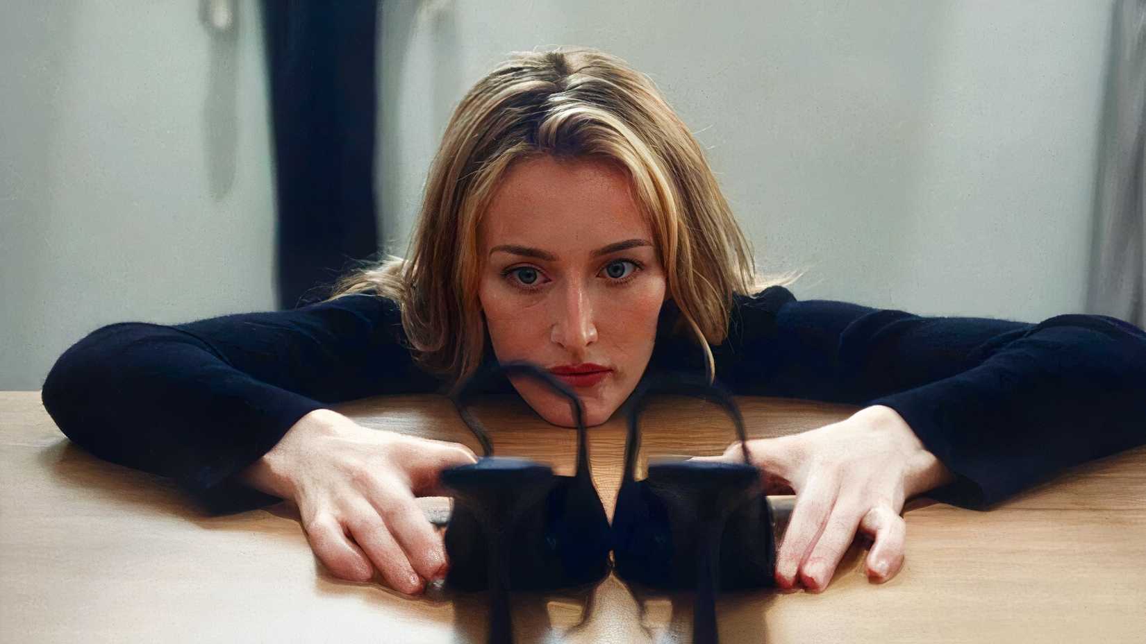 Carolyn Bessette in Love Story.