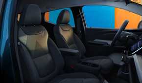 Chevrolet Bolt 2027 LT Passenger Front