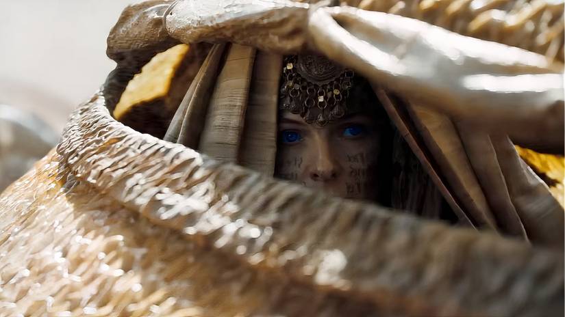 Lady Jessica hiding in Dune: Part 2.