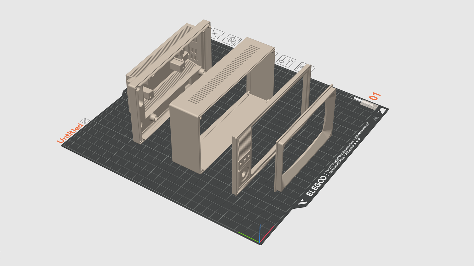 3Dプリンターで作成されたレトロゲーム機風ケースのモデル