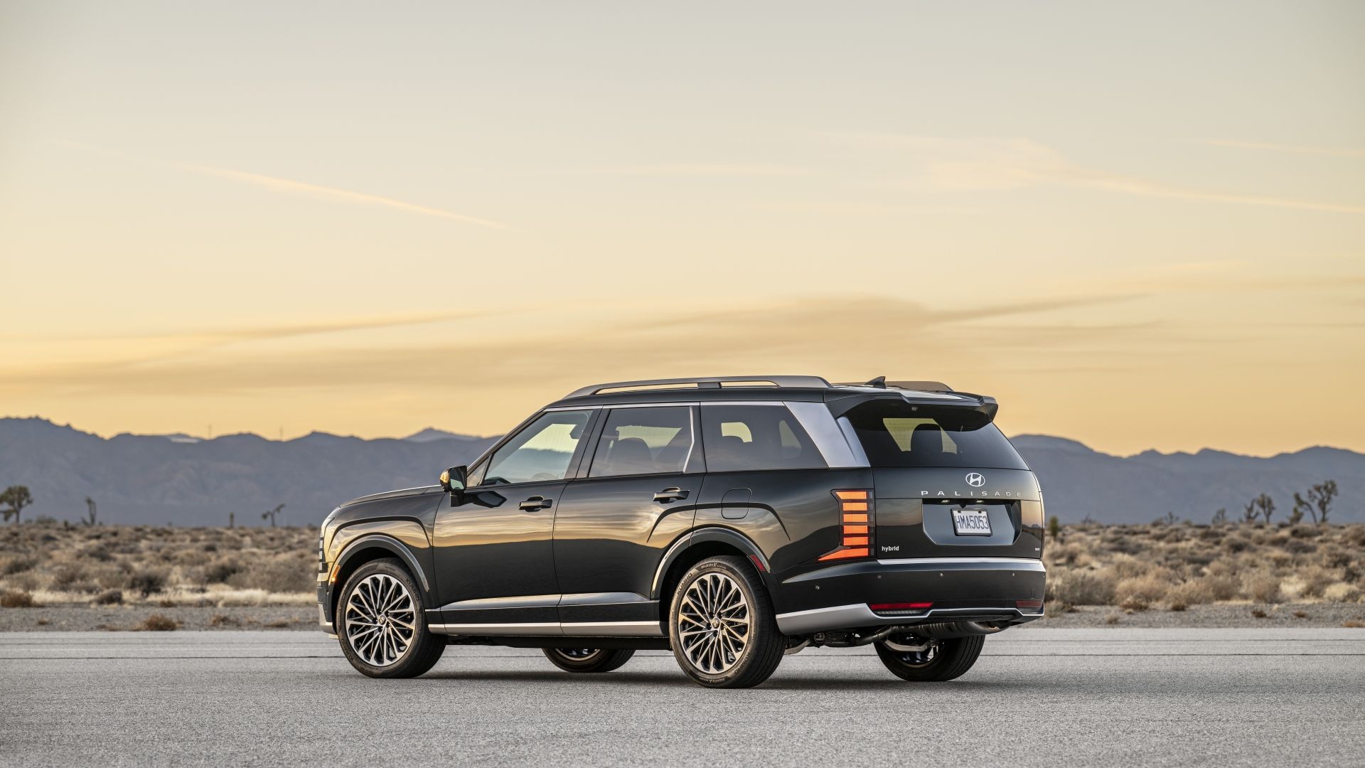 Rear 3/4 shot of a 2026 Hyundai Palisade