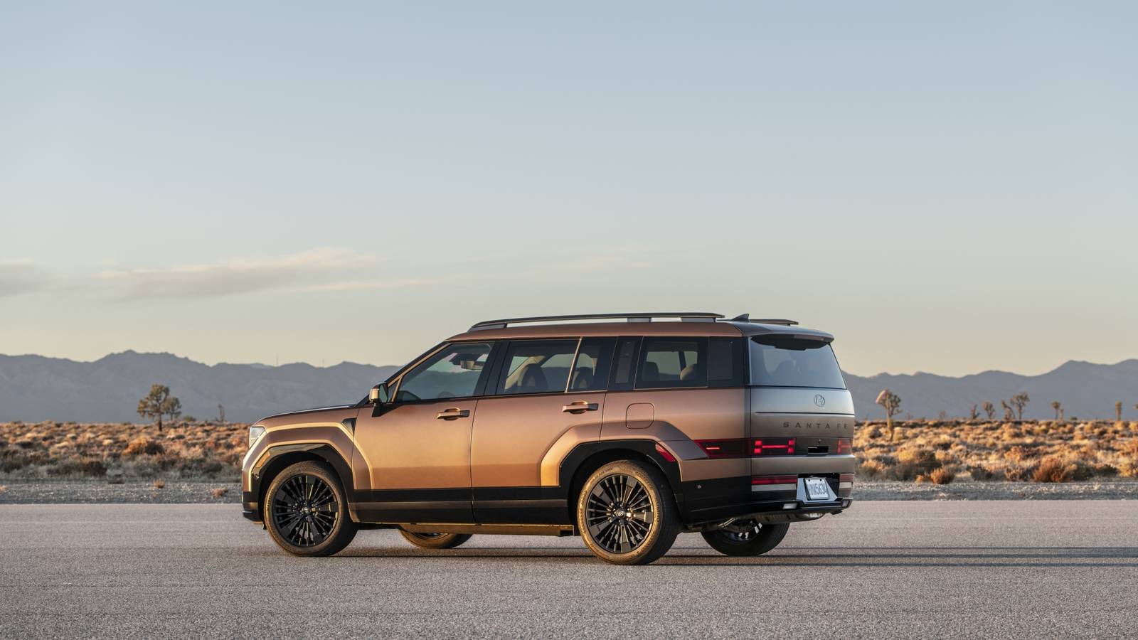 The affordable three-row SUV that quietly embarrasses the Toyota Highlander