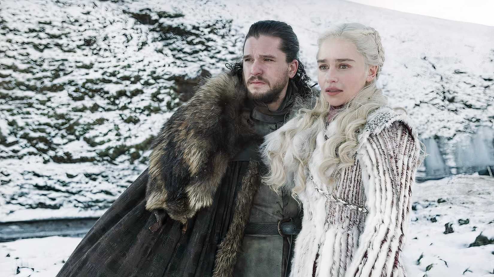 Jon Snow and Daenerys in Game of Thrones.