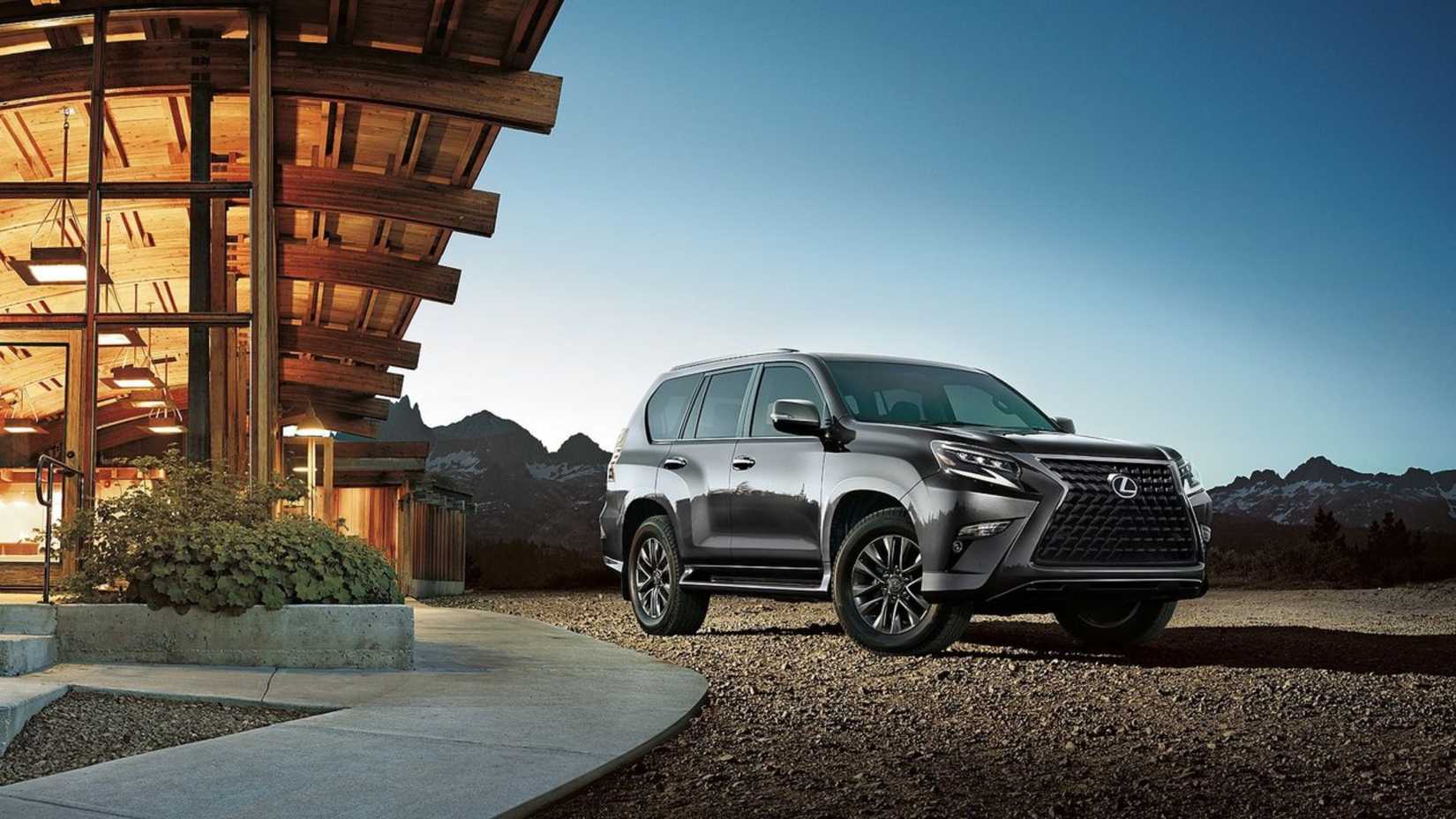 Static front 3/4 shot of a gray 2020 Lexus GX 460.