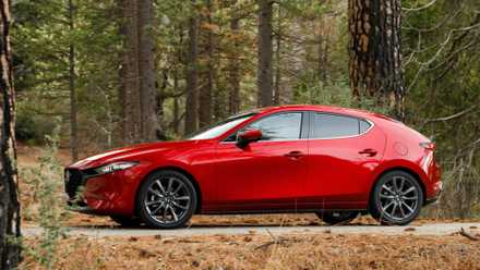 Front 3/4 shot of a 2019 Mazda 3