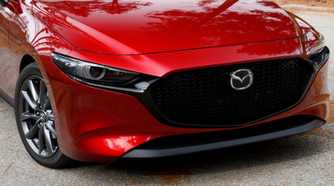 Close up of the front end of a 2019 Mazda 3