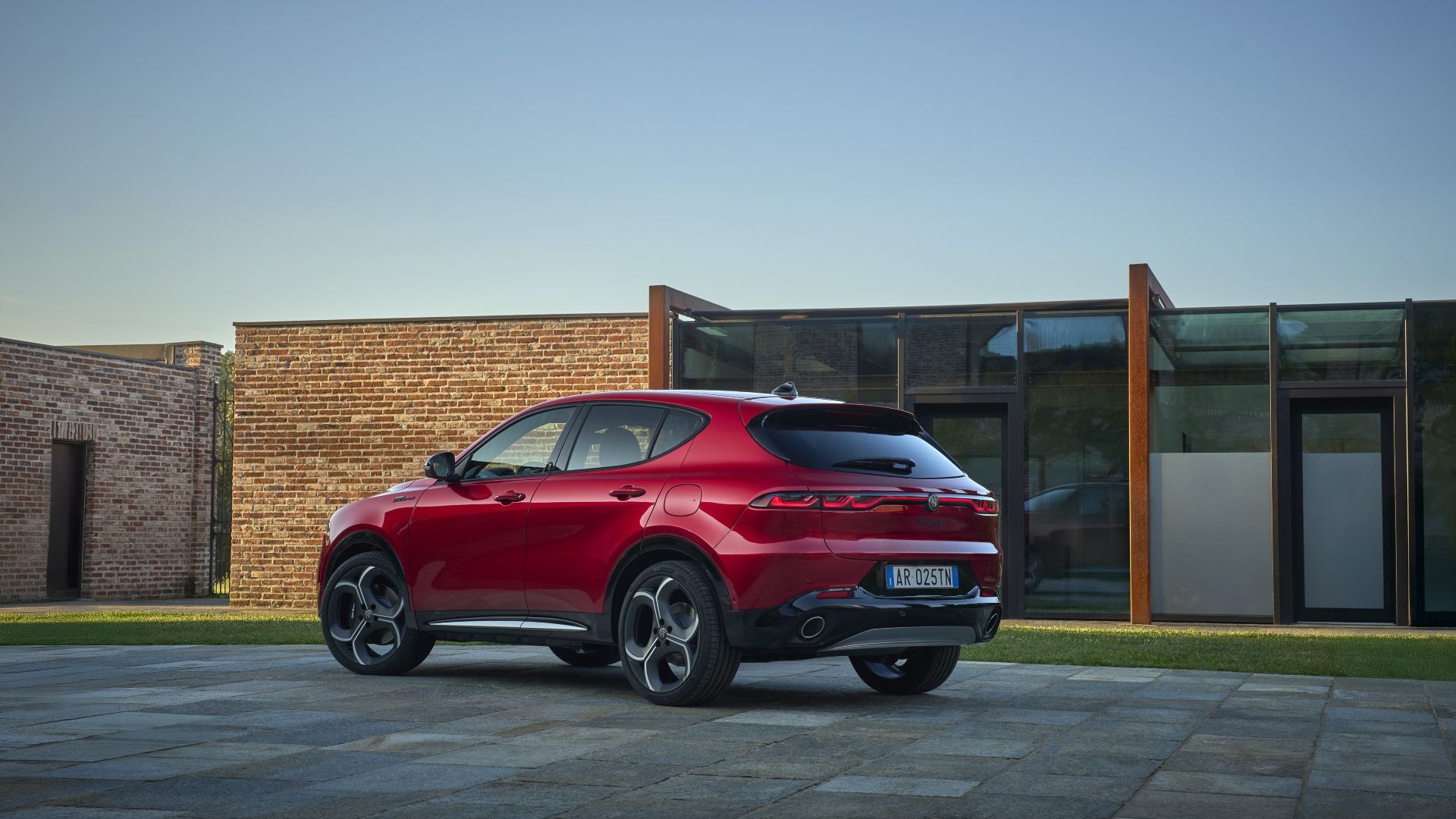 Rear 3/4 shot of a 2026 Alfa Romeo Tonale