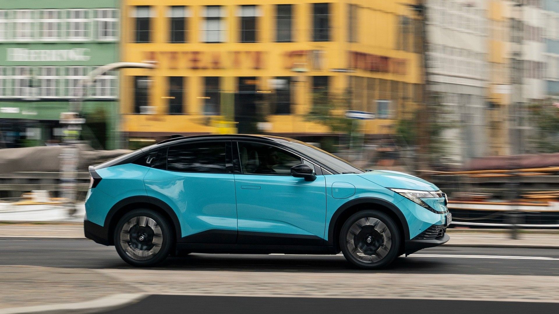 Side profile shot of a 2026 Nissan Leaf