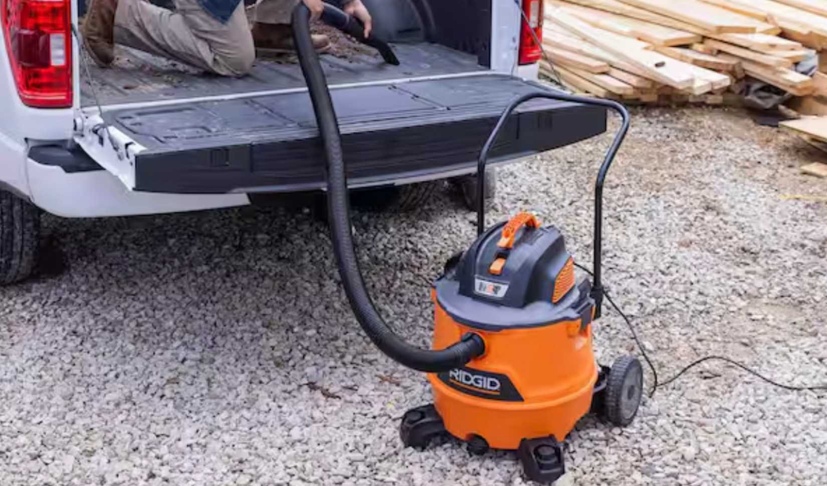 RIDGID 16 gallon vacuum