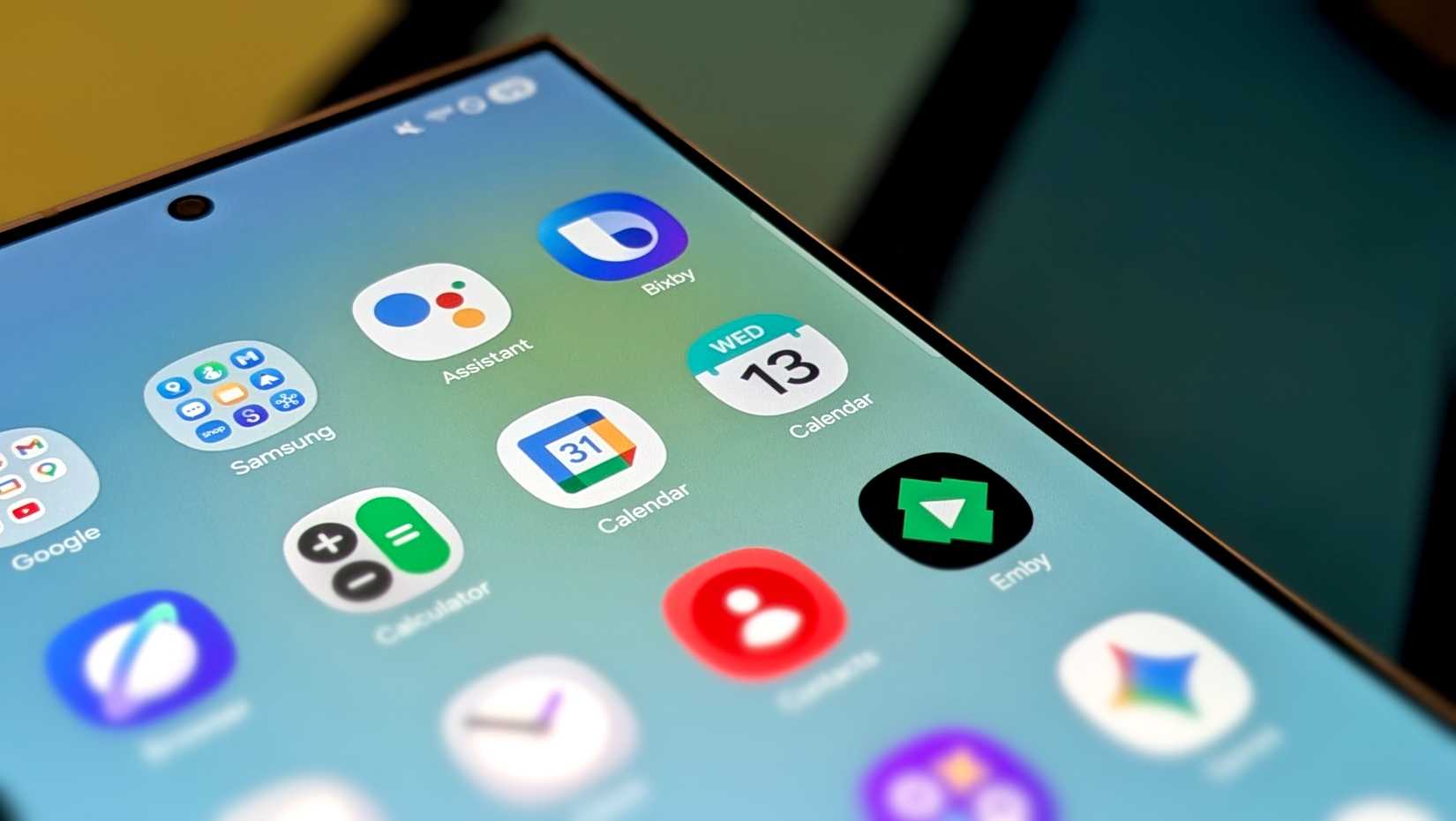Google Calendar and Samsung Calendar on phone screen