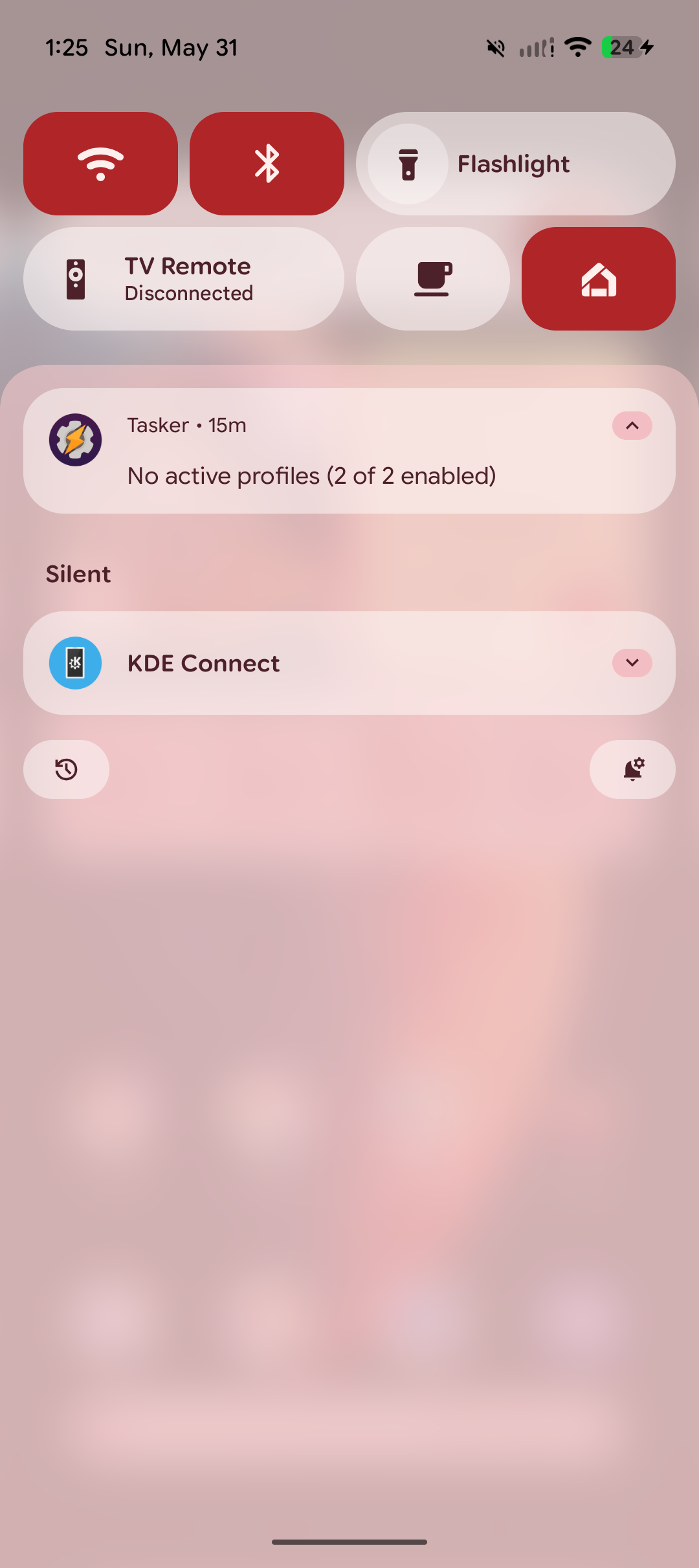 Samsung finally fixed One UI's messy Quick Settings to match the Pixel