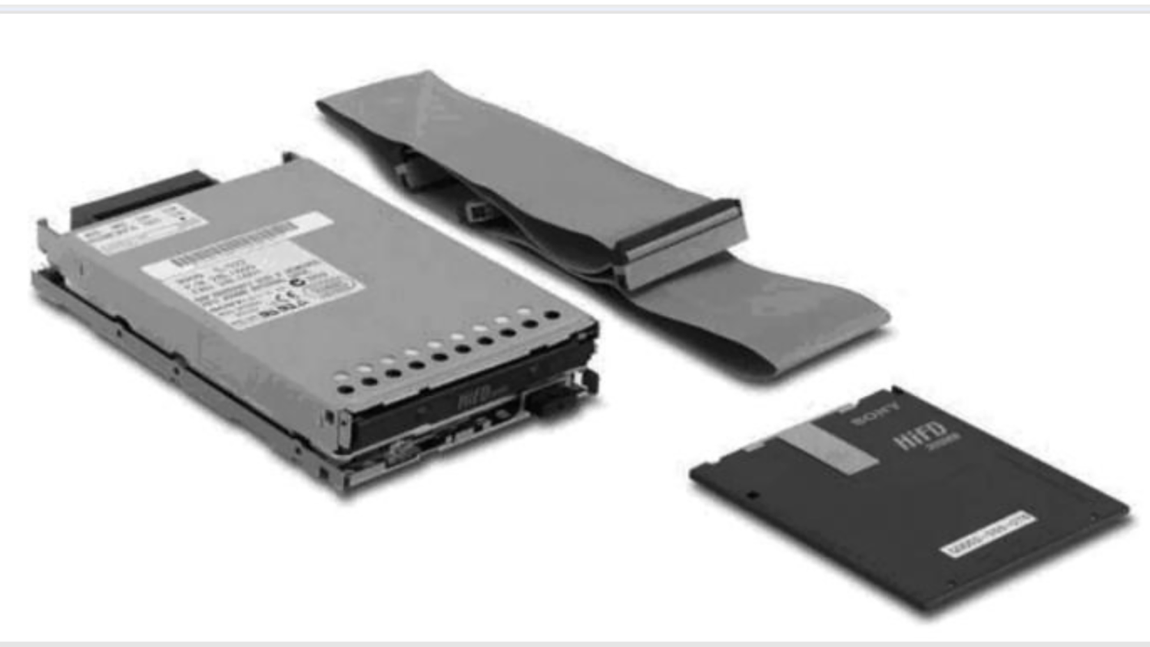 An Internal HiFD drive along with a HiFD disk. 