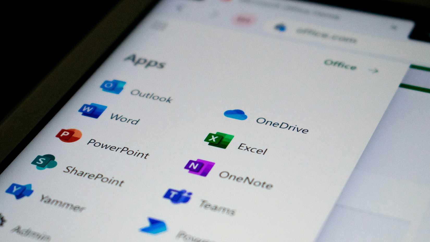 microsoft-365-apps-unsplash