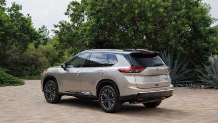 Rear 3/4 shot of a 2024 Nissan Rogue