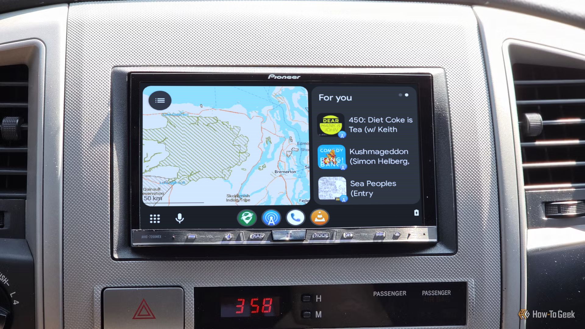 I ditched Android Auto's defaults for these 4 open-source apps