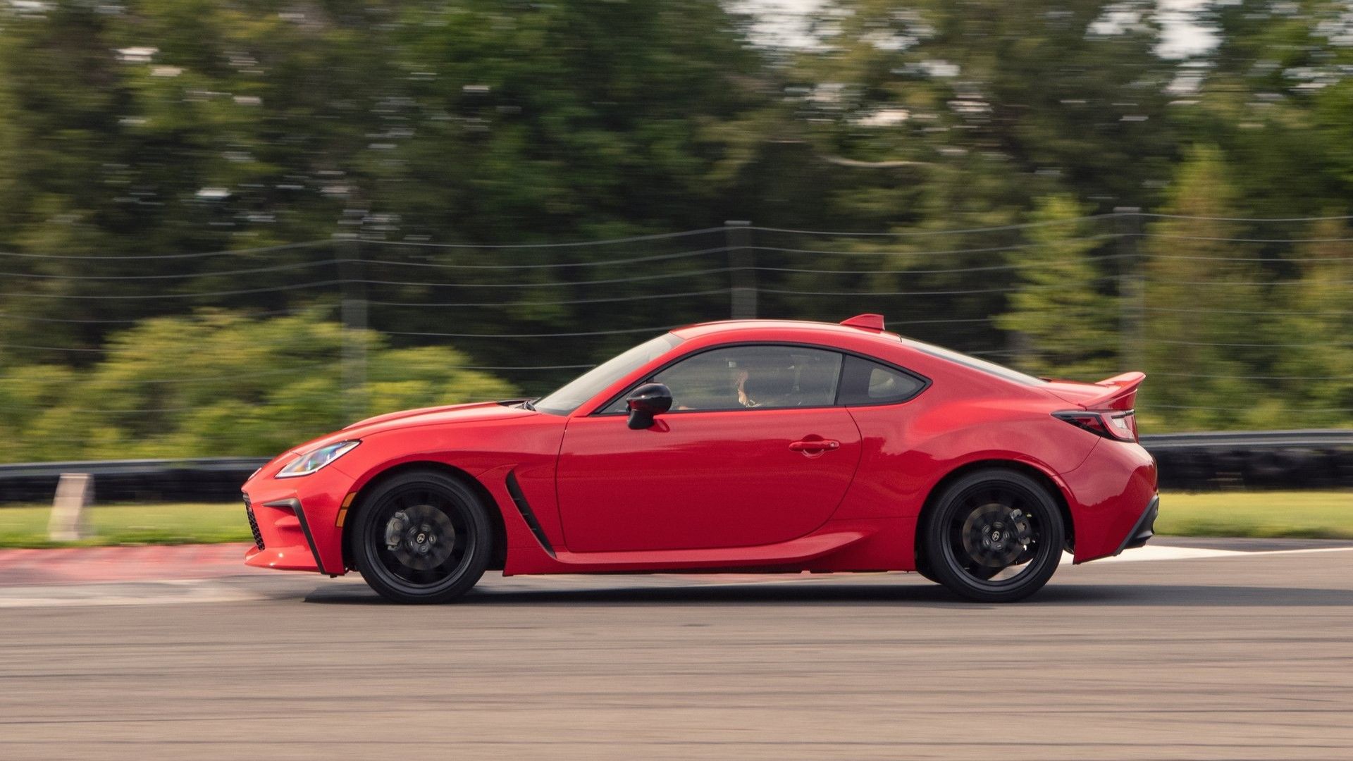How to Choose a Sports Car That Depreciates Less Than a Toyota Camry