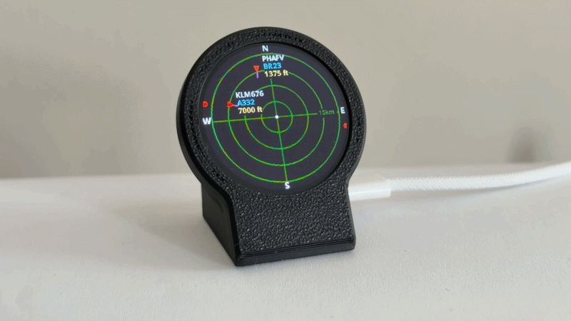 ESP32 plane radar by MakerWorld user matixovi