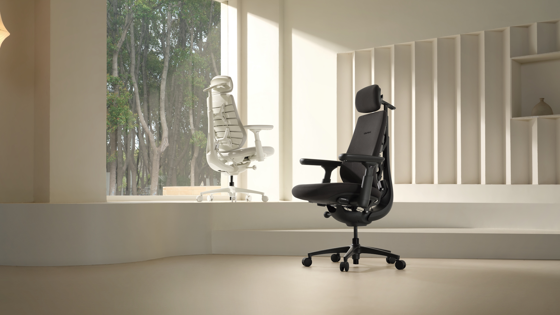 LiberNovo has an ergonomic office chair solution for big and tall users