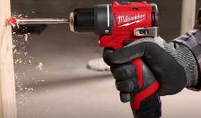 Milwaukee M12 drill