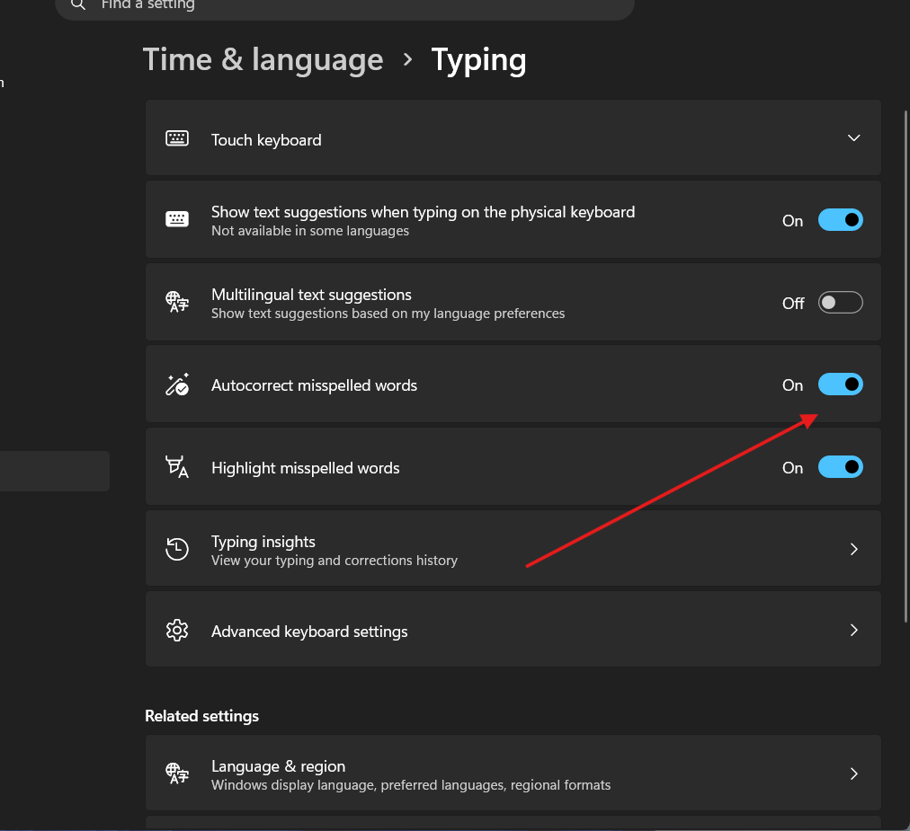 Turning on Autocorrect misspelled words setting on Windows 11.