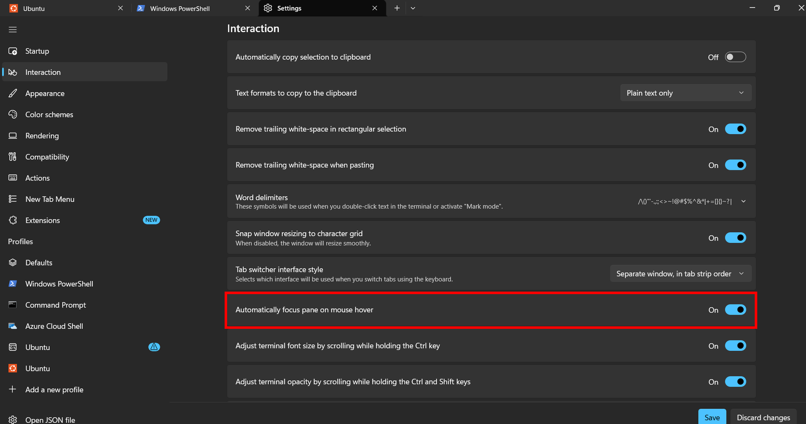 Windows Terminal focus setting in the interaction menu, with toggle highlighted in red.