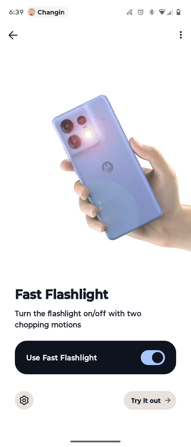 The Fast Flashlight gesture on a Motorola phone.