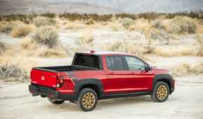2023 Honda Ridgeline Sport with HPD Package (2)