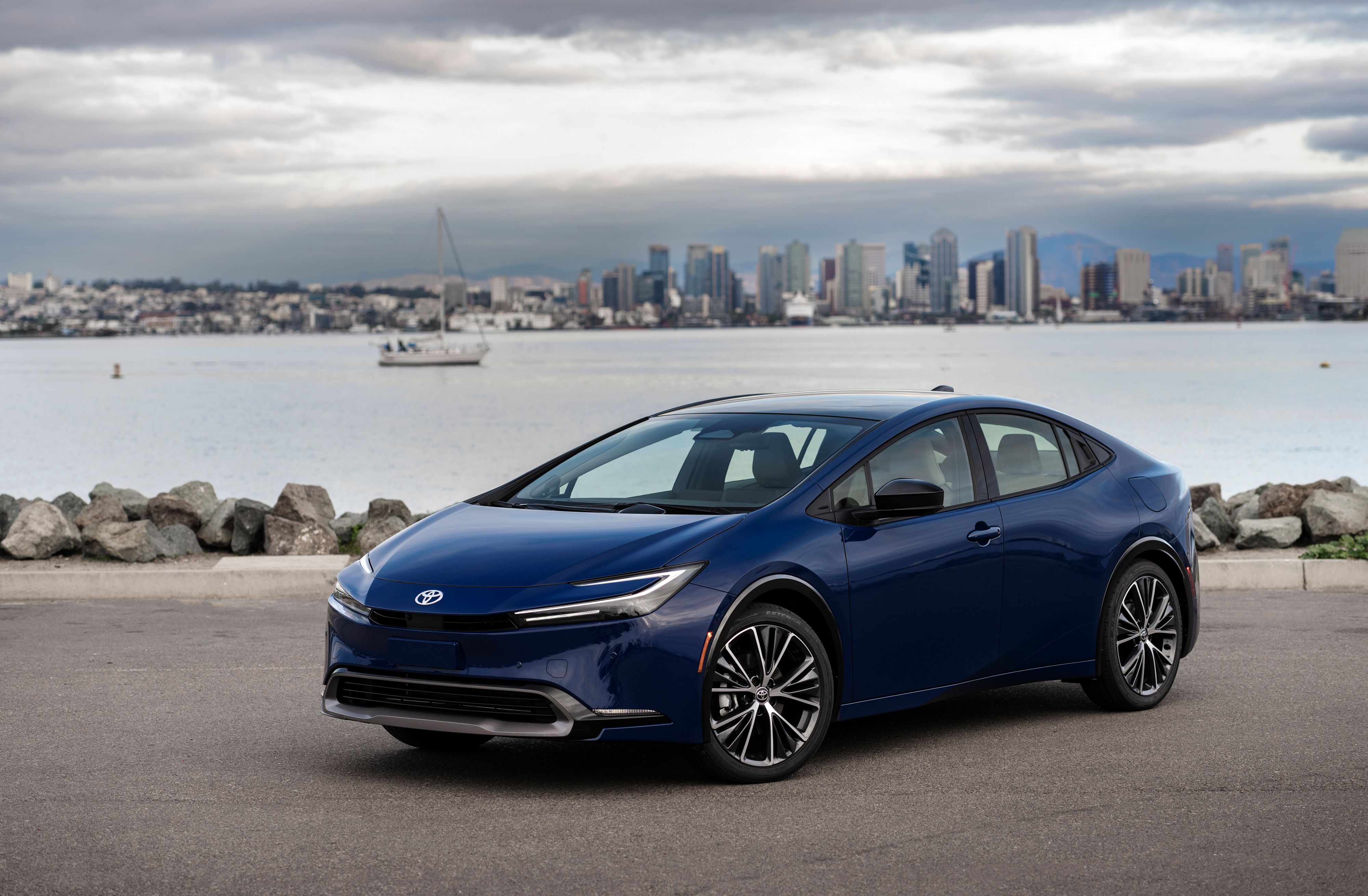 I priced out every 2027 Toyota Prius—this trim is the smartest buy
