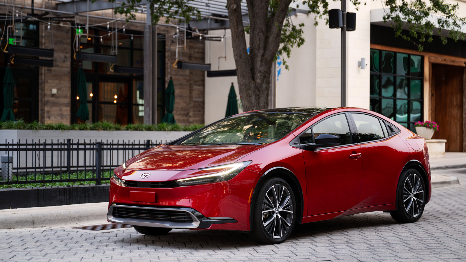 I priced out every 2027 Toyota Prius—this trim is the smartest buy