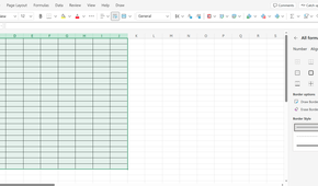 Setting cell borders to 'all borders'.