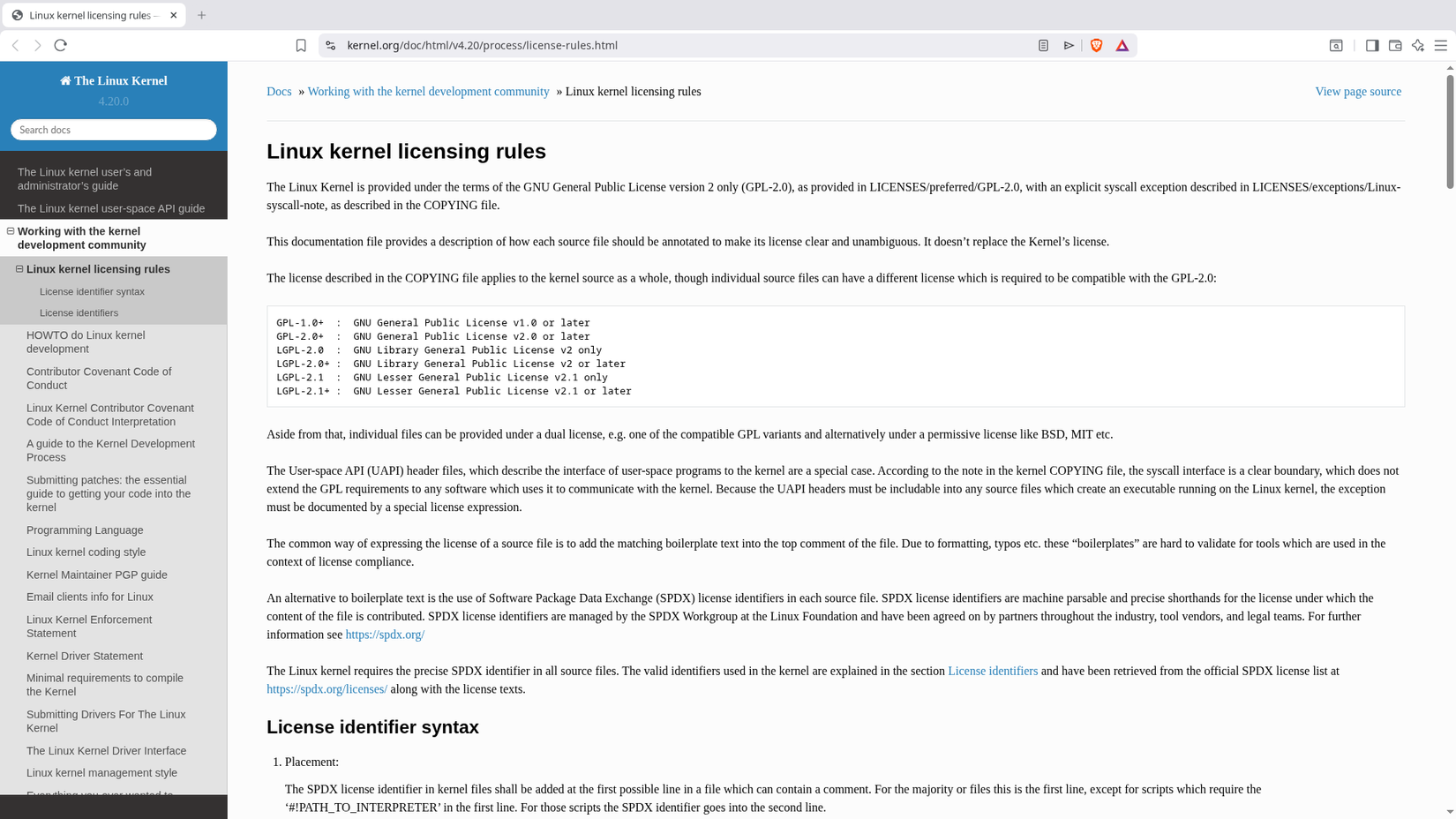 A browser window displays the Linux kernel licensing rules page on kernel.org. It explains the kernel is provided under the GPL-2.0 license and lists GPL and LGPL identifiers.