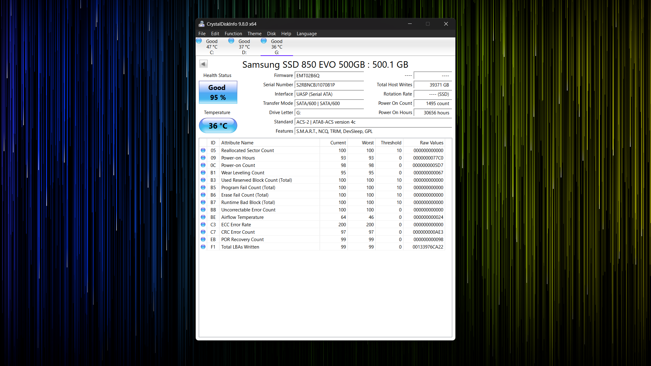 CrystalDiskInfo 02