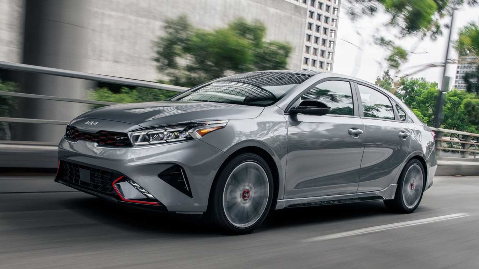 Dynamic front 3/4 shot of a 2022 Kia Forte.